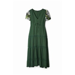 Vestido mangas bordadas