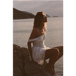 LACE MINI DRESS WITH EMBROIDERY