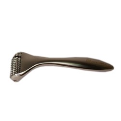 [MEZONICA] Ролик для массажа металлический 3D акупрессурный ШИАЦУ Metal 3D Acupressure Skin Beauty Roller Zinc Alloy, 1 шт