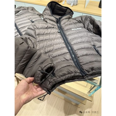 Женская пуховая стеганная куртка  Mi*umi*u