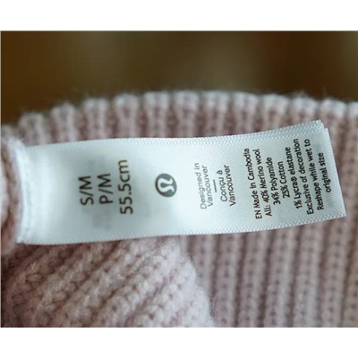 Lululemo*n ♥️ дорогой бренд спортивной одежды .. мягкая текстура, изготовлена из трикотажной ткани из смеси шерсти, комфортная и тёплая✔️ унисекс✔️ распродажа остатков с фабрики по очень увлекательной цене!