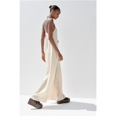 FLOWY TEXTURED JUMPSUIT