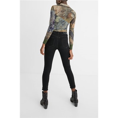 Camiseta slim arty