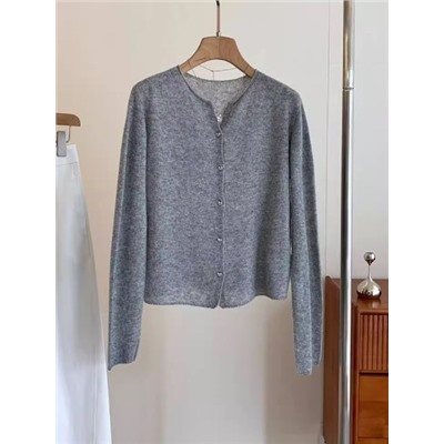 Кардиган из очень тонкой 💯 шерсти