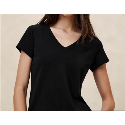 Timeless V-Neck T-Shirt