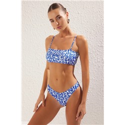 Trendyolmilla Mavi Etnik Desenli Straplez Mix&Match Bikini Üstü TBESS24BU00128