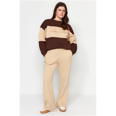 Kahverengi Kalın İçi Polarlı Nakışlı Oversize/Geniş Kalıp Örme Büyük Beden Sweatshirt TBBAW24AO00024
