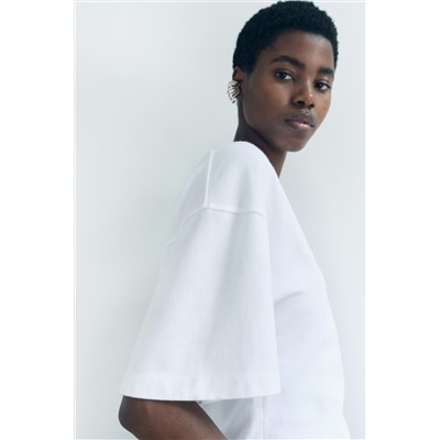 V-NECK TOP