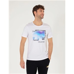 Beyaz Slim Fit Baskılı Bisiklet Yaka Tişört