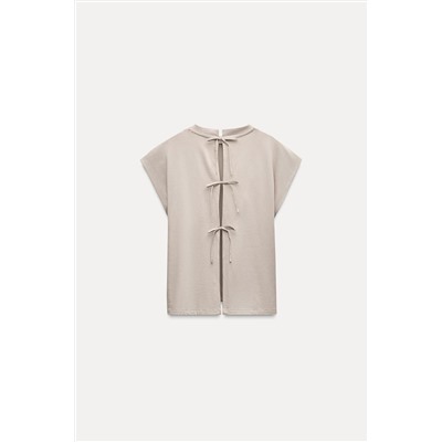 T-SHIRT WITH BACK TIES