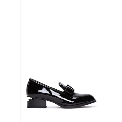 Derimod Kadın Rugan Deri Topuklu Loafer 23WFE400016