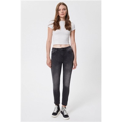 Lee Cooper Jacklin Kadın Jean Highrise Straight Fit Pantolon Kai 221 LCF 121007