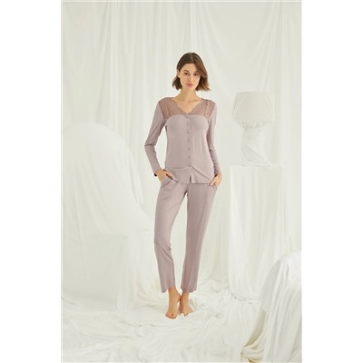 MONAMİSE Kadın Yakası Kolu Ve Omzu Dantelli Önü Boydan Düğmeli Pijama Takımı MS18K18434