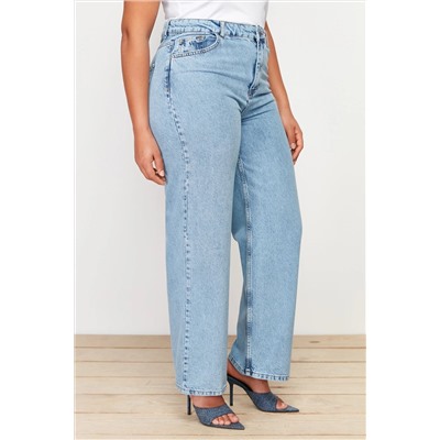 Açık Mavi Yüksek Bel Geniş Paça Denim Büyük Beden Jeans TBBSS24CJ00028