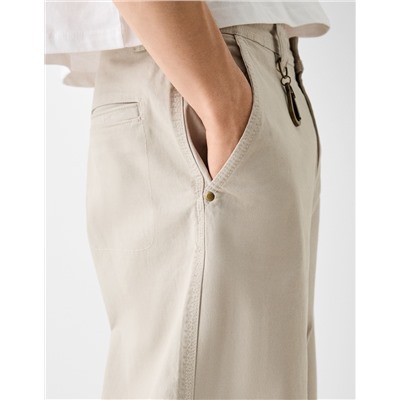 Skater-fit trousers with lobster clasp