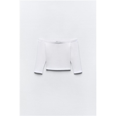 OFF-THE-SHOULDER CROP TOP