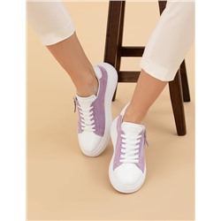 Lila Sneaker
