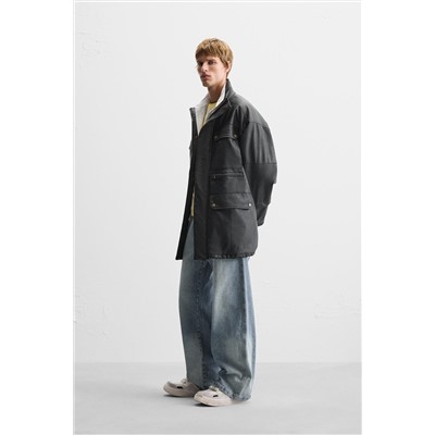 PARKA EFECTO PIEL BOLSILLOS