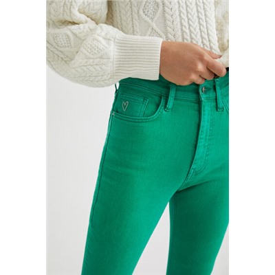 Pantalón tobillero acampanado