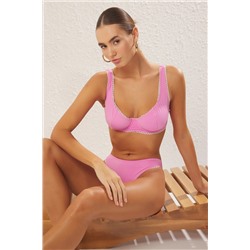 TRENDYOLMİLLA Pembe Balconette Şerit Detaylı Dokulu Regular Pretty Bikini Takımı TBESS25BT00069