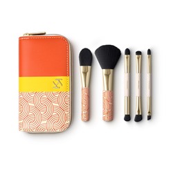 travel in italian style travel brush set