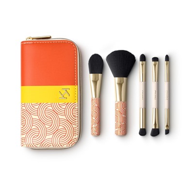 travel in italian style travel brush set