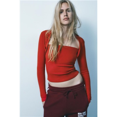 RIBBED SQUARE NECK T-SHIRT