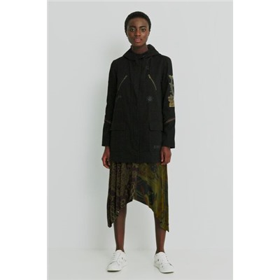 Parka capucha parches
