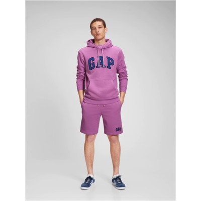 9" Gap Logo Shorts in Fleece