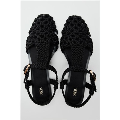 FLAT CAGE SANDALS