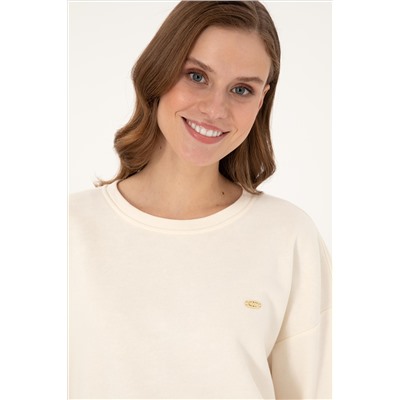 Kadın Krem Gömlek Detaylı Bisiklet Yaka Sweatshirt