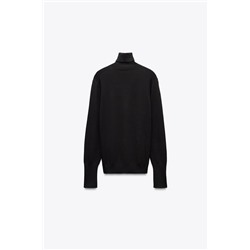 PLAIN KNIT SWEATER WITH BUTTONS