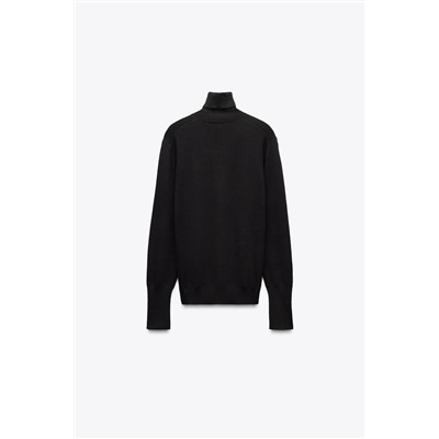PLAIN KNIT SWEATER WITH BUTTONS