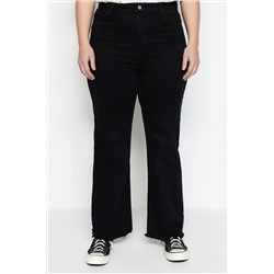 Siyah Yüksek Bel Pis Uç Detaylı Geniş Paça Comfort Büyük Beden Wide Leg Jeans TBBSS23CJ00009