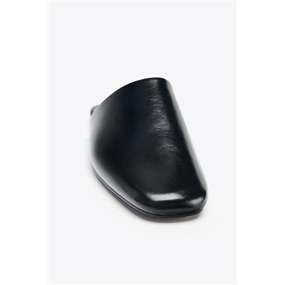 LEATHER SLINGBACK SHOES