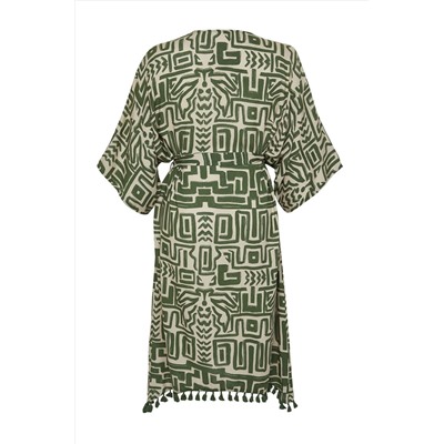 Çok Renkli Etek Ucu Püsküllü Yarasa Kol Viskon Plaj Giyim Büyük Beden Kimono&Kaftan TBBSS24DE00005