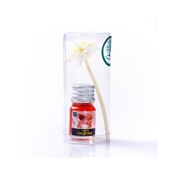 Ароматический диффузор «Valentine» от THAI  SPA 5 ml / THAI  SPA Essential oil Spa Reed Diffuser Valentine