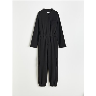 Jumpsuit im sportlichen Stil