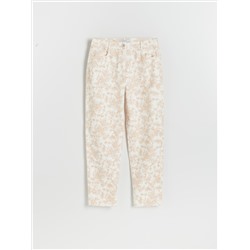 Hose mit Blumenmuster