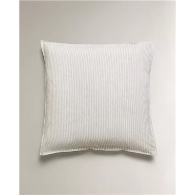 STRIPED PILLOWCASE