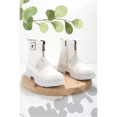 Bambi Beyaz Kırışık Rugan Kadın Bot & Bootie K02763074008