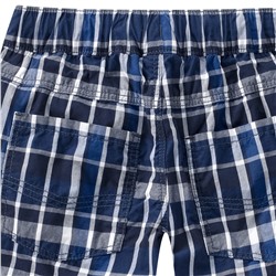 Jungen Shorts im kariertem Dessin