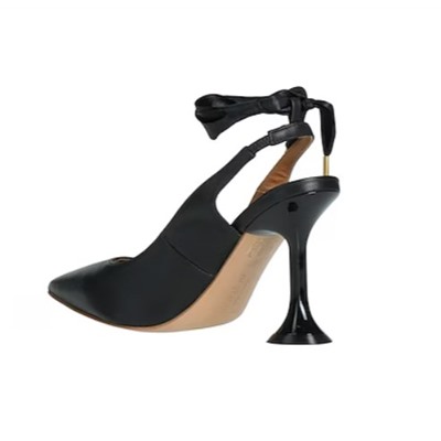EMANUÉLLE VEE Pumps