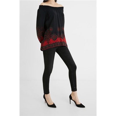 Blusa cuello barco boho