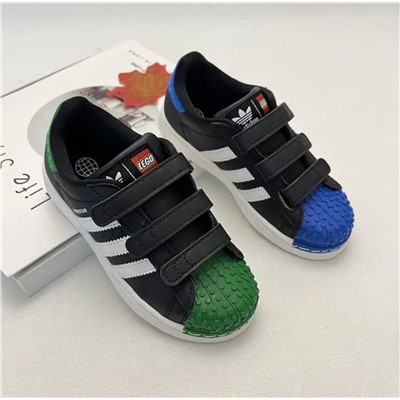 Детские кеды Adida*s Lego   Материал: натуральная кожа  Мягкие, лёгкие, удобные