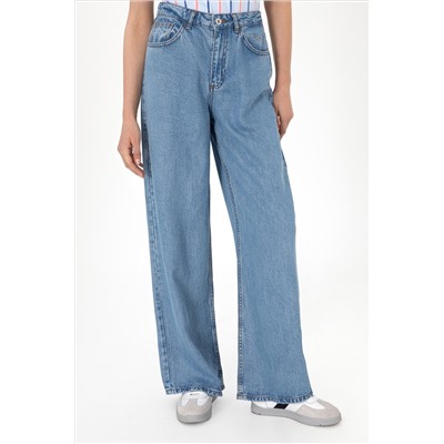 Kadın Açık Mavi Loose Fit Jean Pantolon