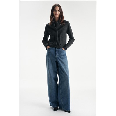 CHAQUETA SOFT BOLSILLOS