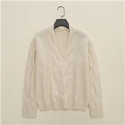 Женский пуловер с красивыми объемными  косами  MANG*O