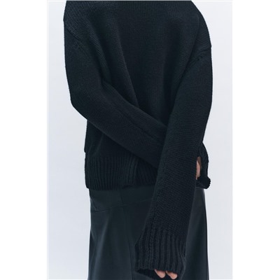 KNIT SWEATER WITH POCKETS