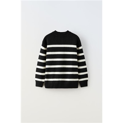 STRIPED KNIT SWEATER